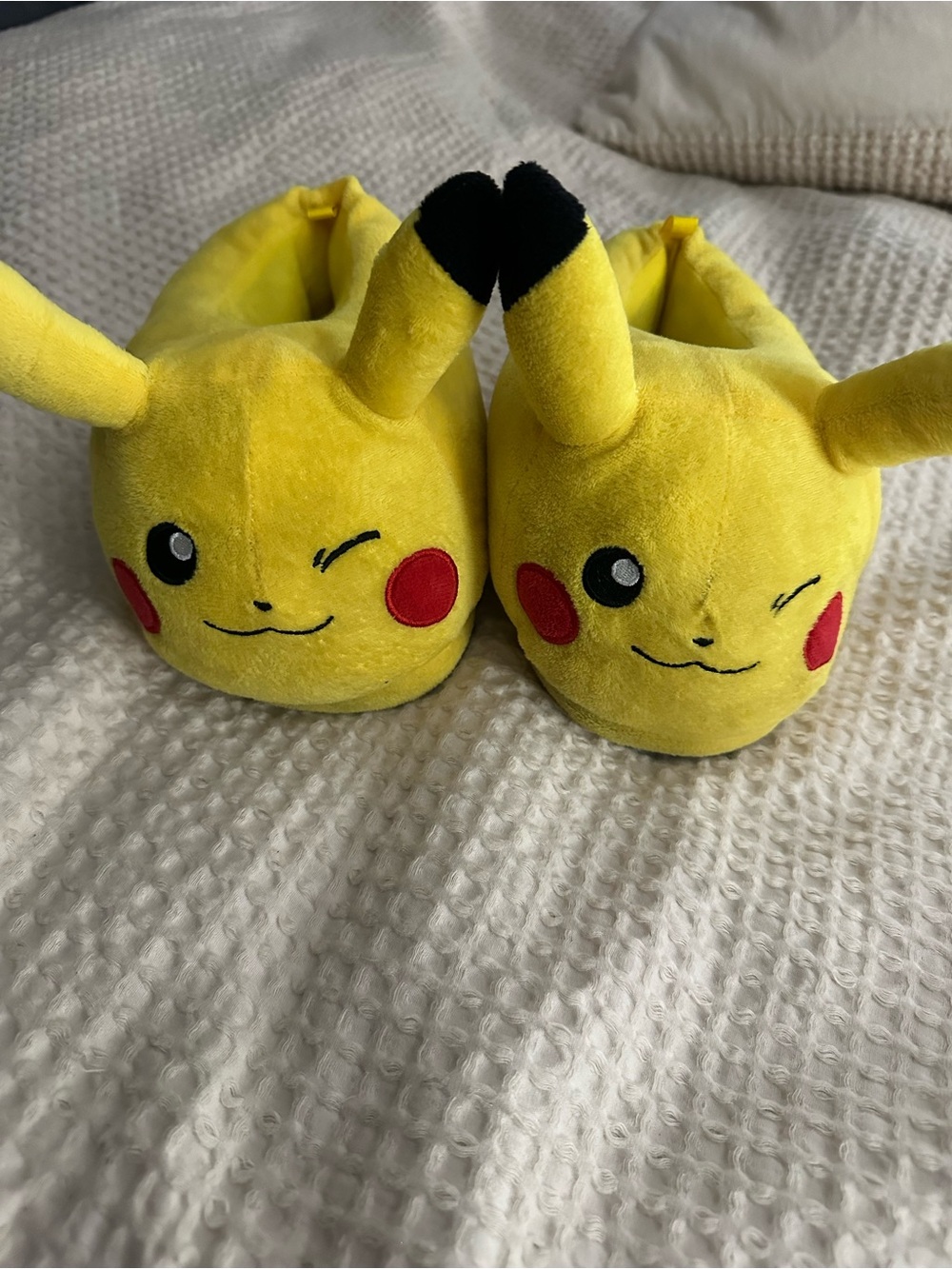 Pokemon Pikachu Plush Kids Slippers - Yellow with Red Cheeks size 11/12